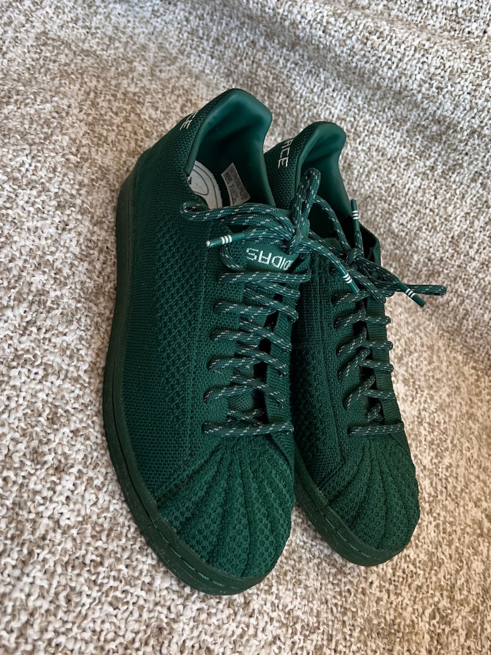 Men's size 8 Pharrell Williams x Adidas Superstar Primeknit Humanrace sneakers